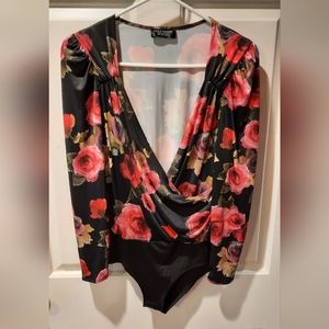 Zara Long Sleeve Floral Print Polyester Bodysuit size Small